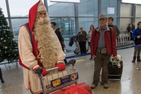 Приставы упростят россиянам выезд за границу на праздники