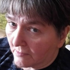 Елена Лобяк