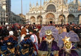 В Венеции сегодня начинается ежегодный карнавал