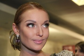 Волочкова рассказала, кто выложил в Сеть её интимные снимки