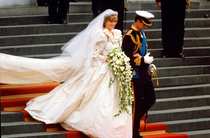 Свадебное платье от David &amp; Elizabeth Emanuel для принцессы Дианы $150 000