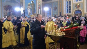 Песков пояснил, в каких церквях крестили родителей Путина
